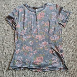 Free People Shirt Sleeve Floral T Shirt Size XS